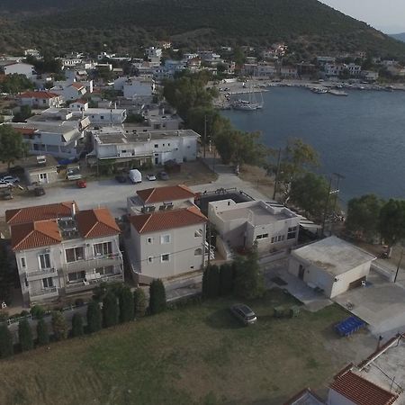 Korali Aparthotel Almiropotamos Bagian luar foto