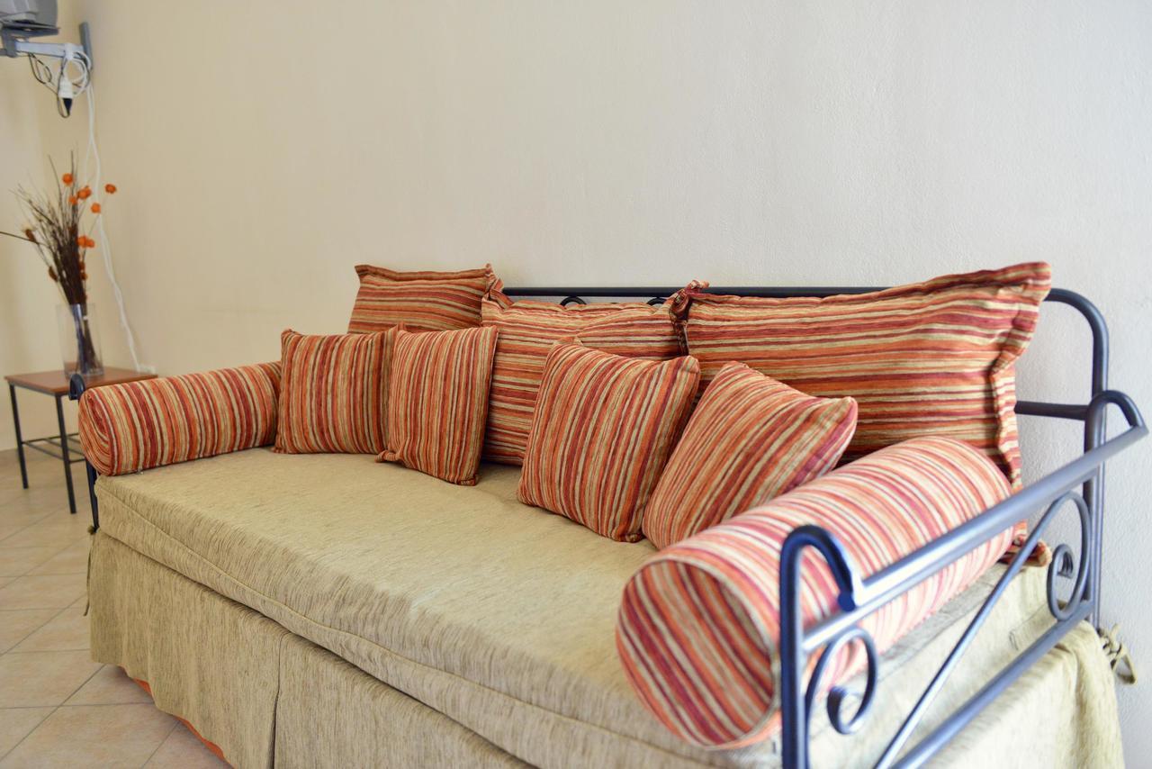 Korali Aparthotel Almiropotamos Bagian luar foto