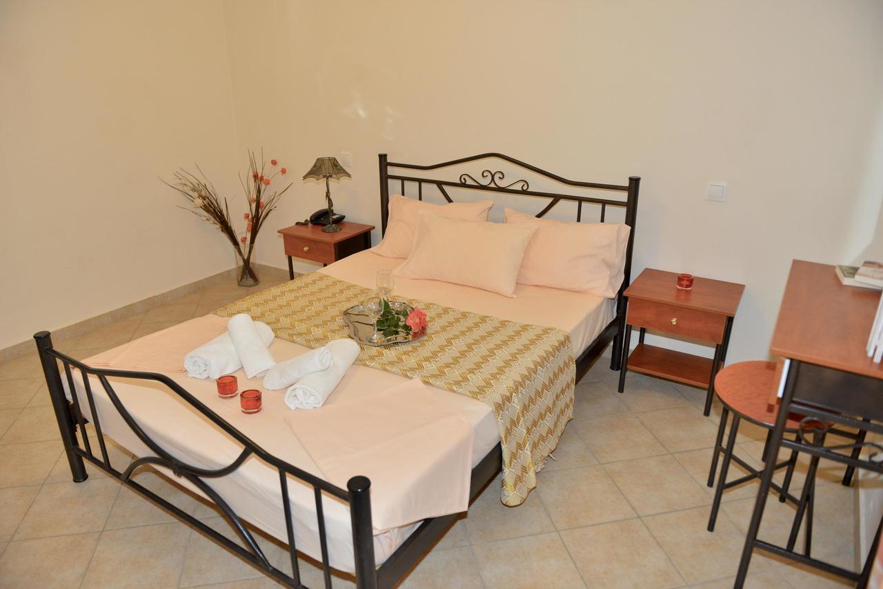 Korali Aparthotel Almiropotamos Bagian luar foto