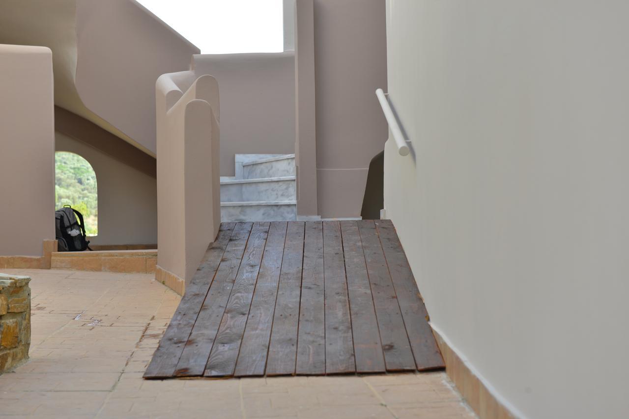 Korali Aparthotel Almiropotamos Bagian luar foto