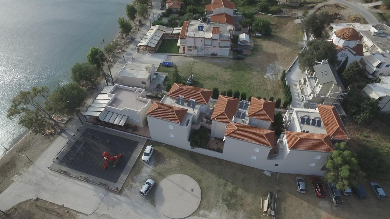 Korali Aparthotel Almiropotamos Bagian luar foto